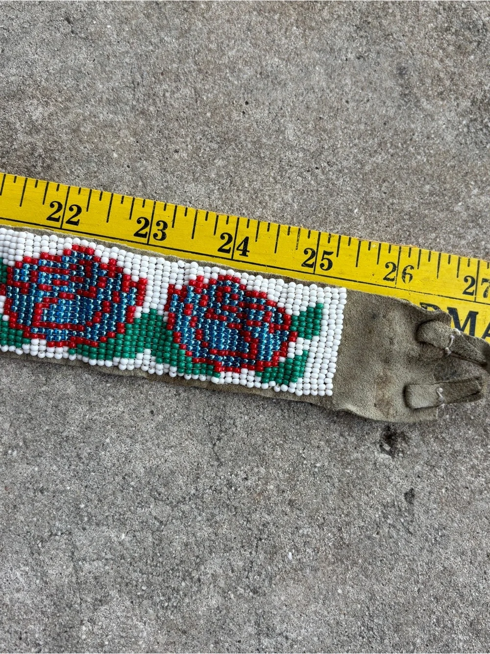 Handmade, gorgeous Indigenous/ Native beaded Roses Belt